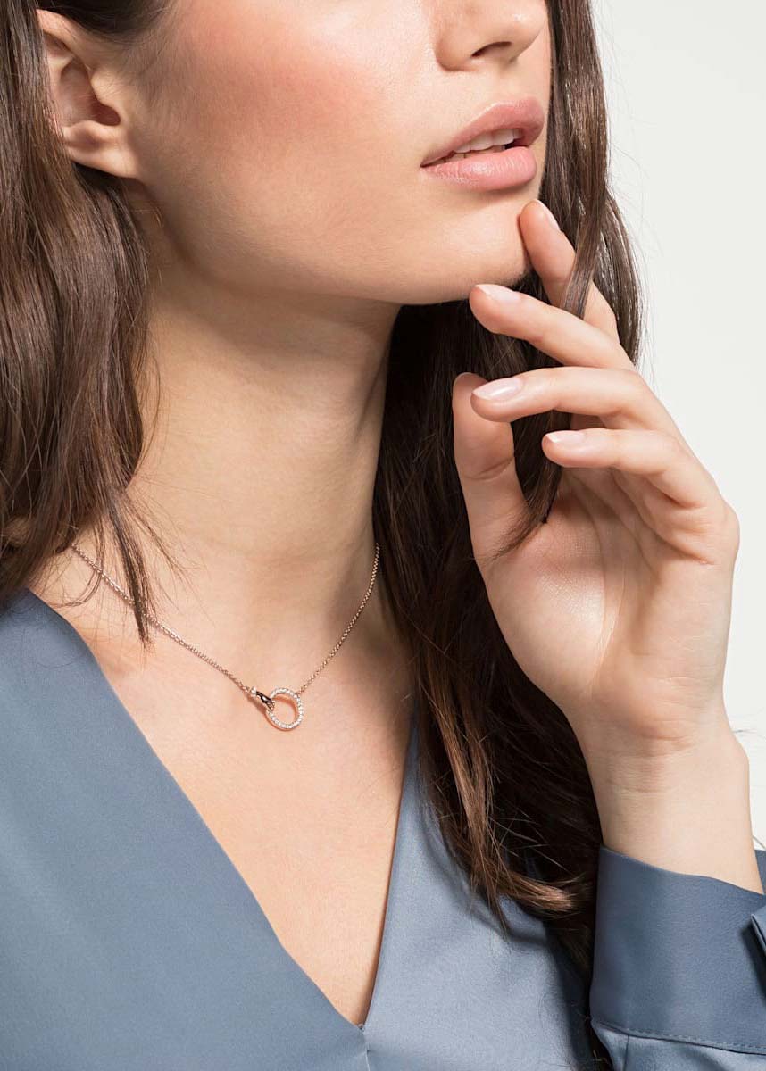 Подвеска на цепочке ''Symbol'' Swarovski 5489573