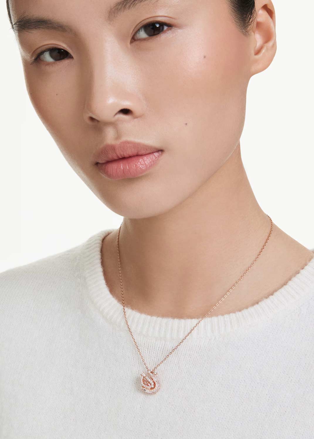 Подвеска на цепочке Swarovski Swan 5732414