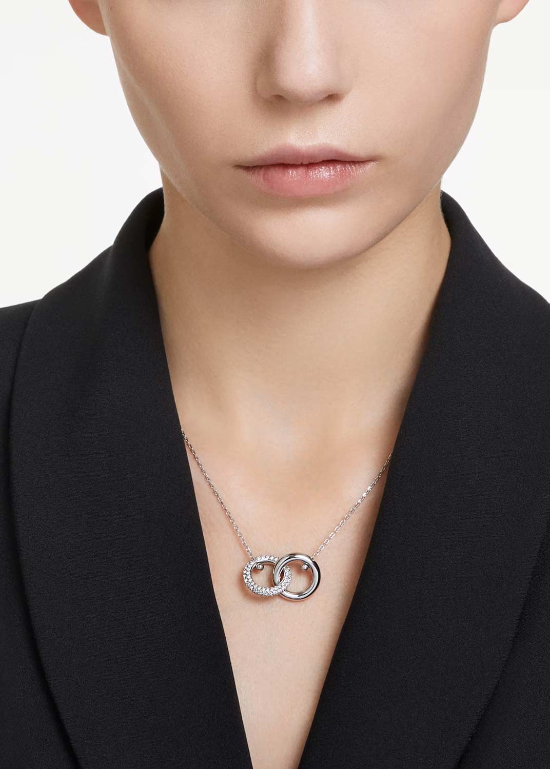 Подвеска на цепочке Swarovski Dextera 5670251