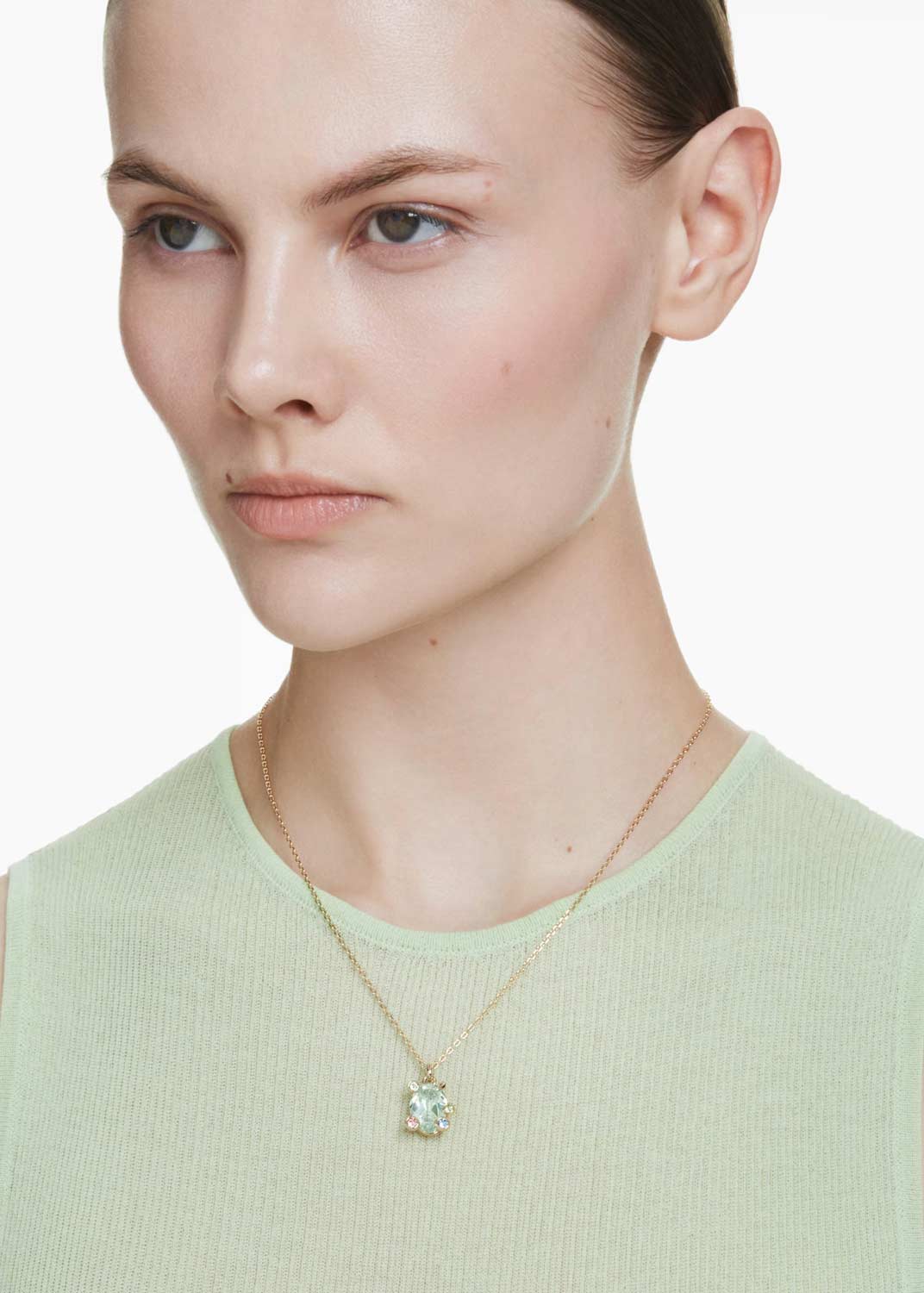 Кулон на цепочке Swarovski Gema 5705816 Кулон на цепочке Swarovski Gema 5705816