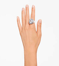 Коктейльное кольцо Swarovski Mesmera 5674296 Коктейльное кольцо Swarovski Mesmera 5674296